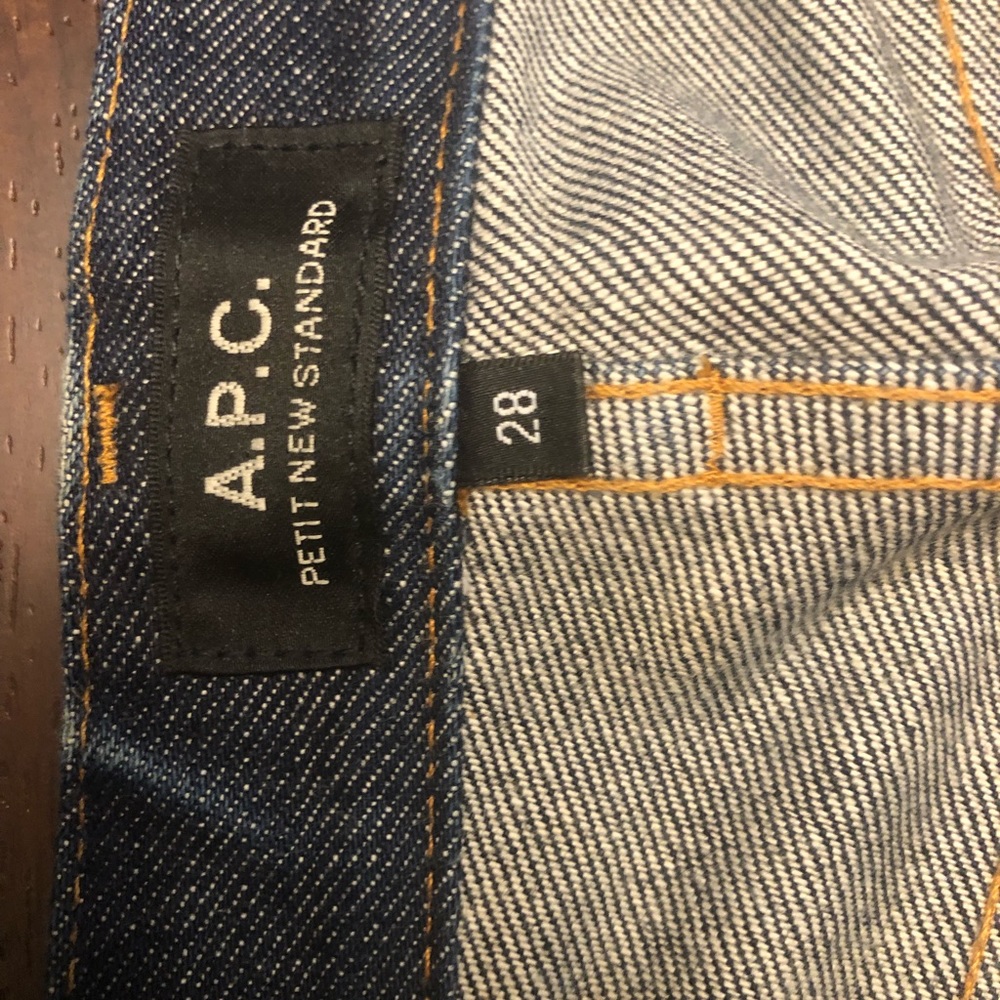 A.P.C Pertit New Standard